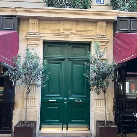 Sara House